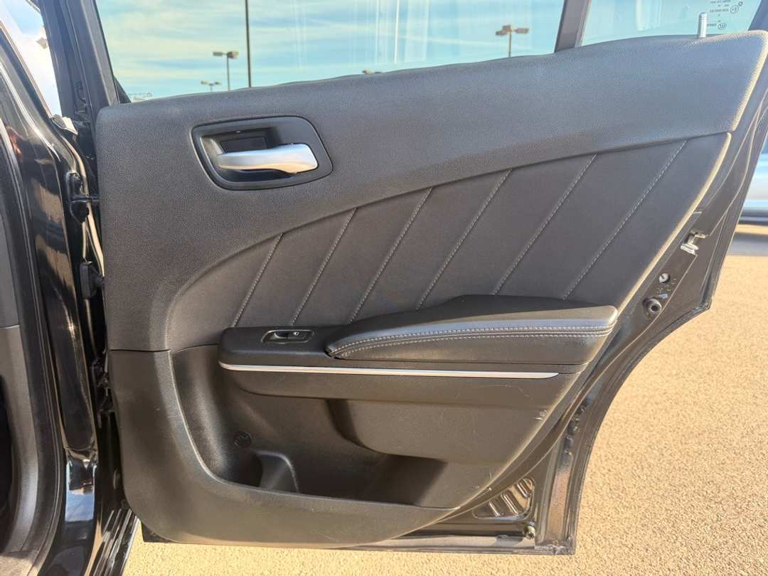 2017 Dodge Charger R/T - Image 20