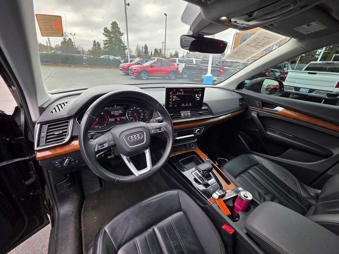 2023 Audi Q5 40 Premium - Image 12