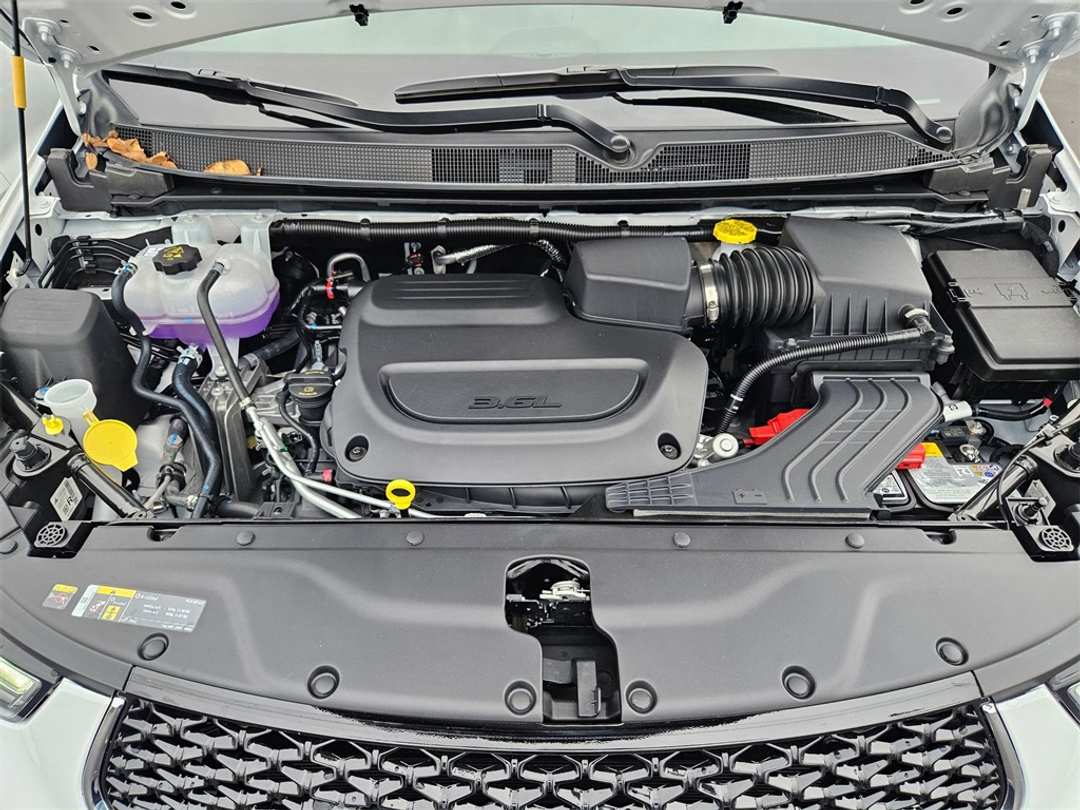 2026 Chrysler Pacifica Select - Image 37