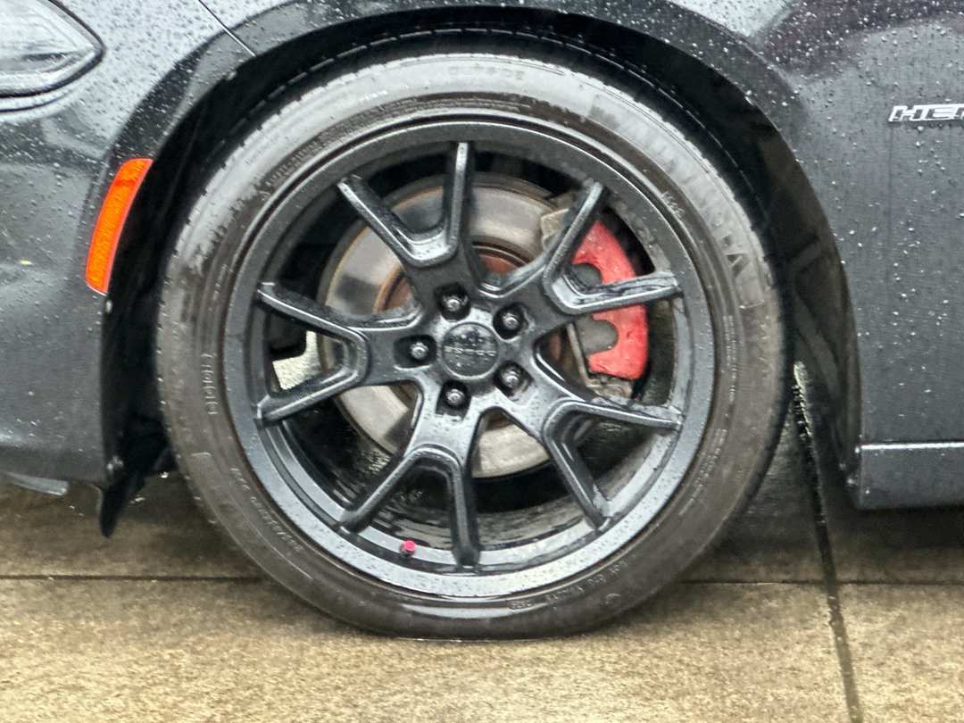 2015 Dodge Charger R/T - Image 22