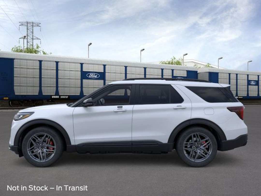 2026 Ford Explorer ST - Image 3