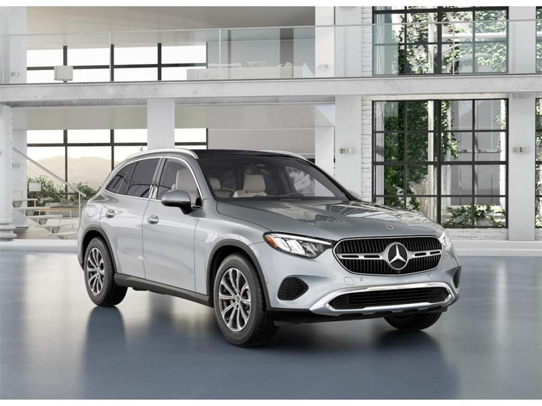 2025 Mercedes-Benz GLC GLC 300 - Image 10
