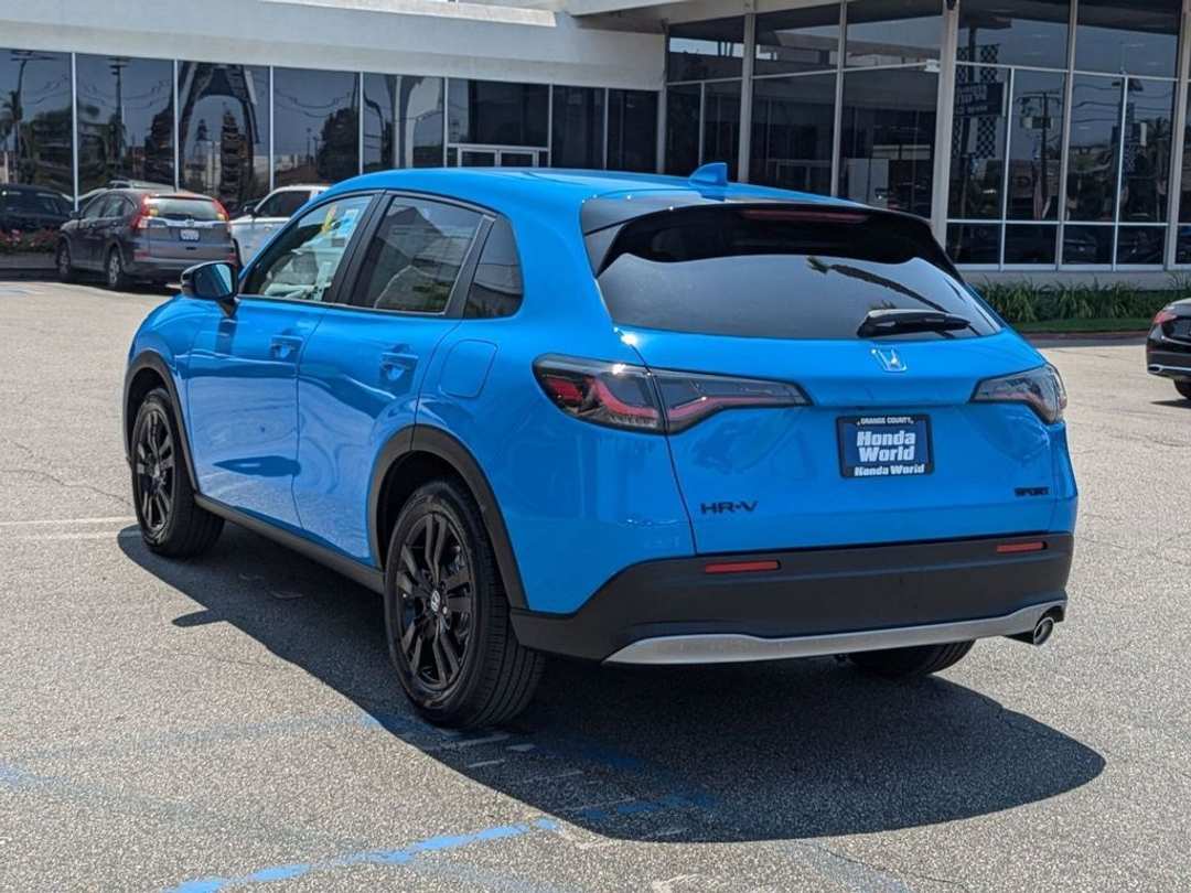 2026 Honda HR-V Sport - Image 6