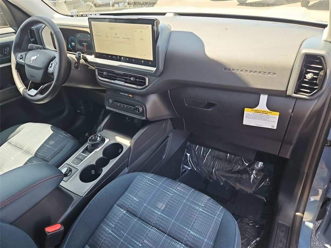 2025 Ford Bronco Sport Heritage - Image 29