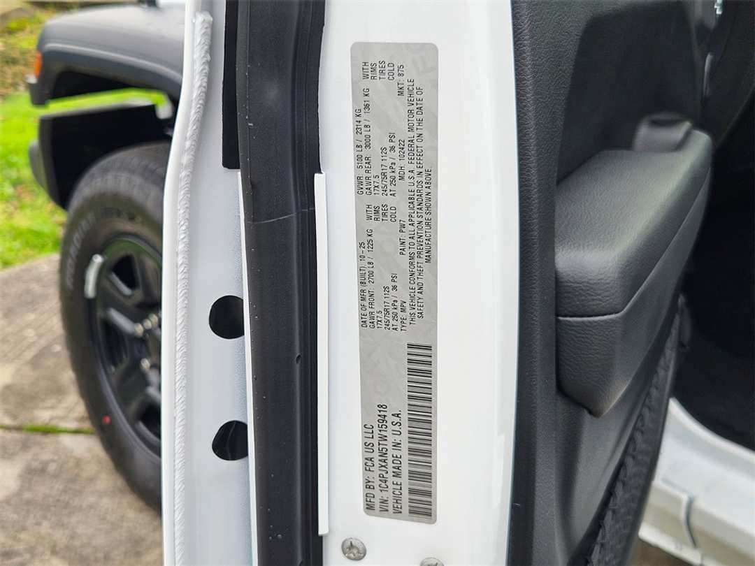 2026 Jeep Wrangler Sport - Image 38