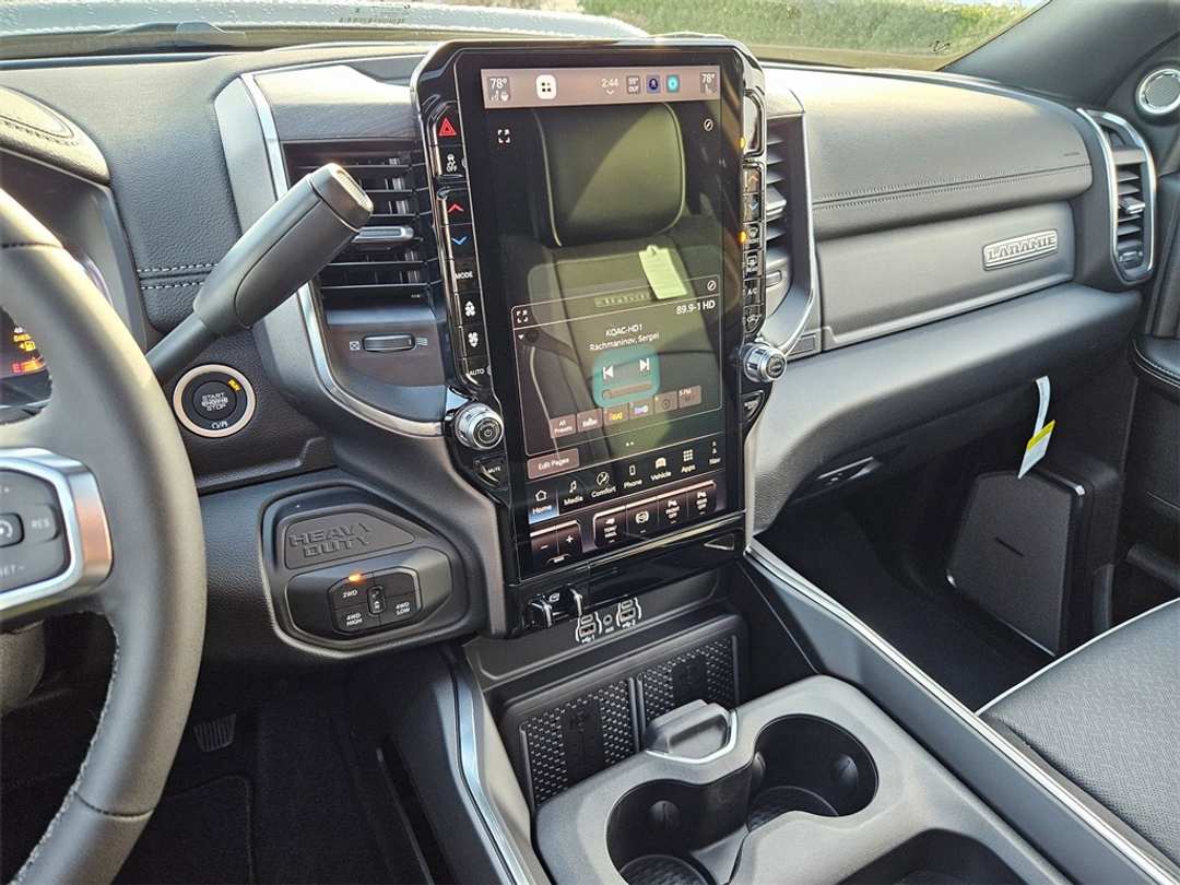 2026 Ram 2500 Laramie - Image 19