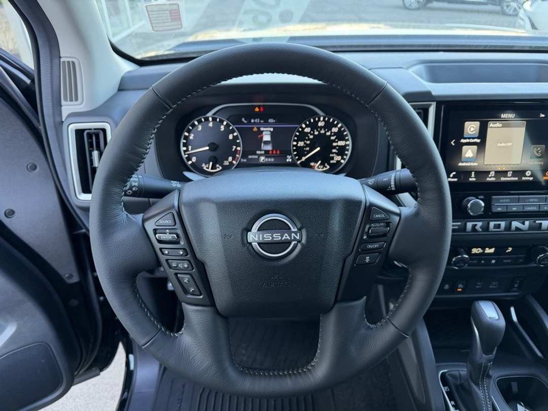 2026 Nissan Frontier SV - Image 18