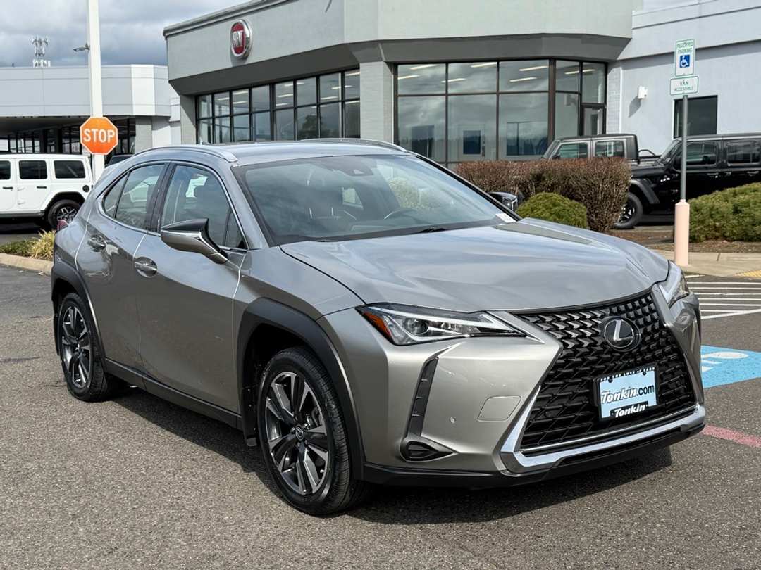 2021 Lexus Ux 200 Base - Image 2