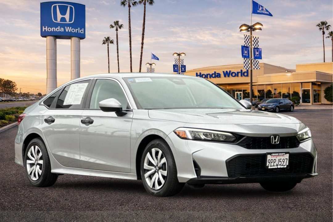 2025 Honda Civic LX - Image 2