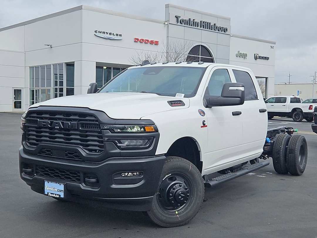 2026 Ram 3500HD Tradesman - Image 2