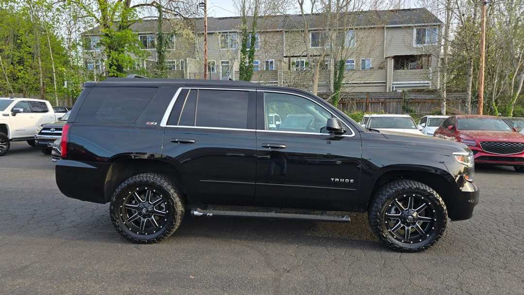 2019 Chevrolet Tahoe LT - Image 2