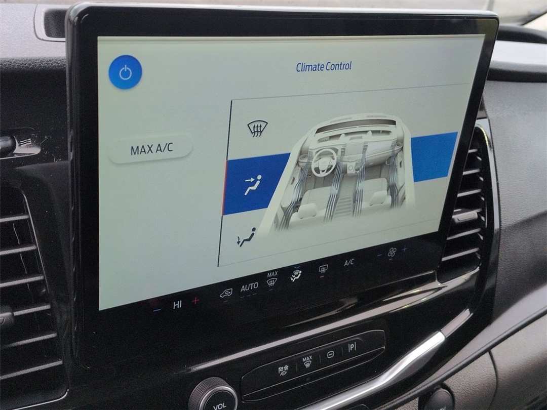 2024 Ford Transit-350 XLT - Image 20