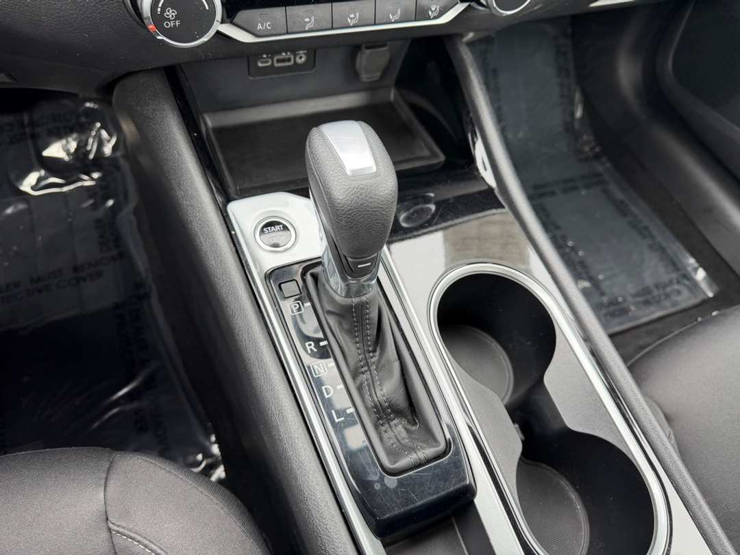 2024 Nissan Altima 2.5 SV - Image 24