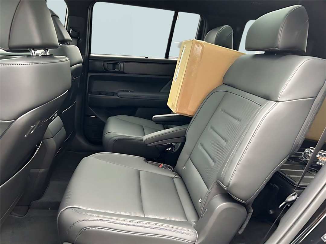 2026 Hyundai Santa Fe Calligraphy - Image 29