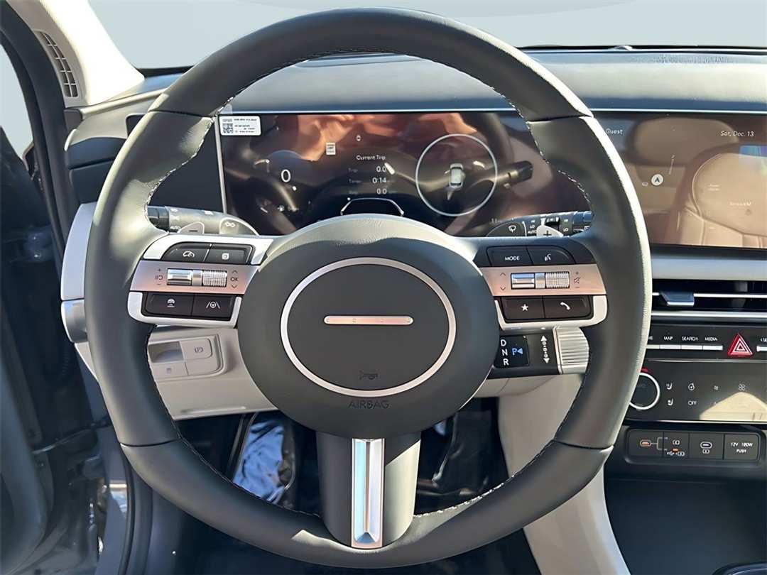 2026 Hyundai Tucson Limited - Image 13