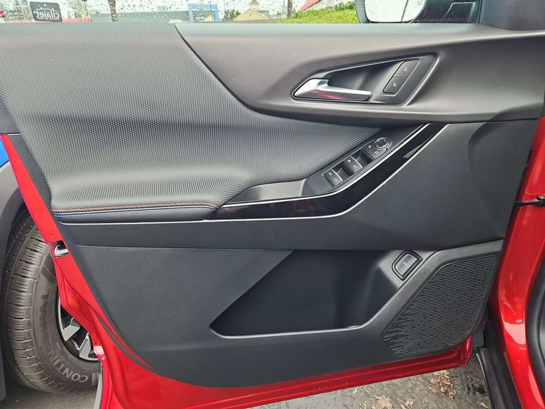 2026 Chevrolet Equinox RS - Image 10