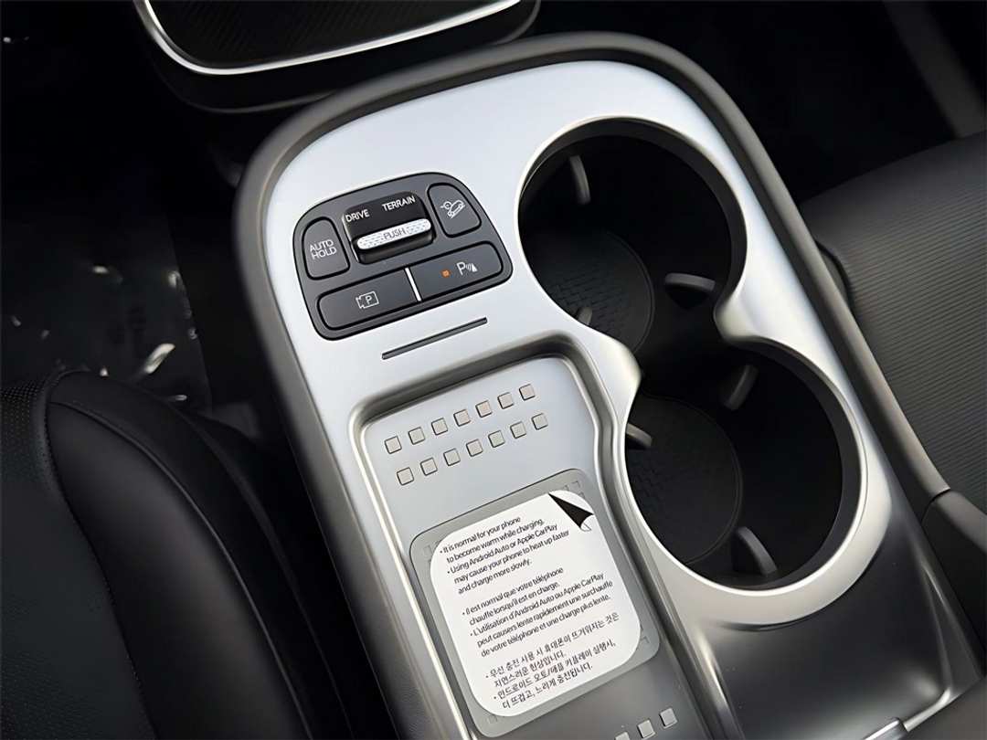 2026 Hyundai Ioniq 9 SEL - Image 25