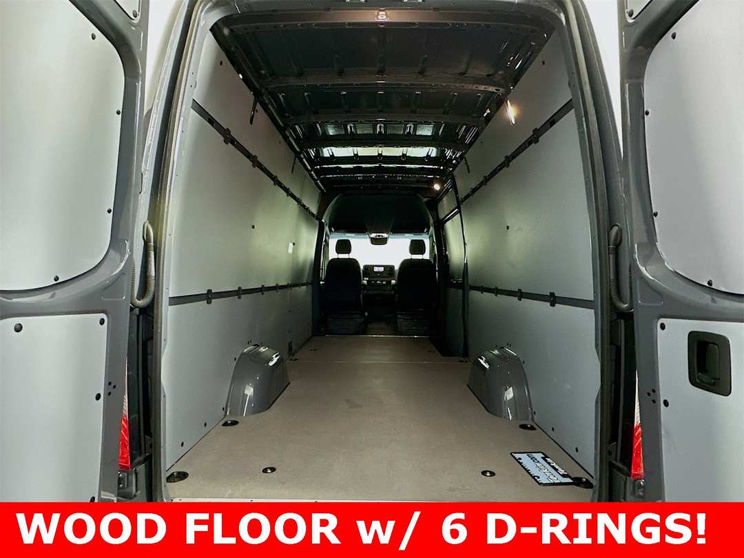 2024 Mercedes-Benz Sprinter 2500 Crew 170 WB - Image 21