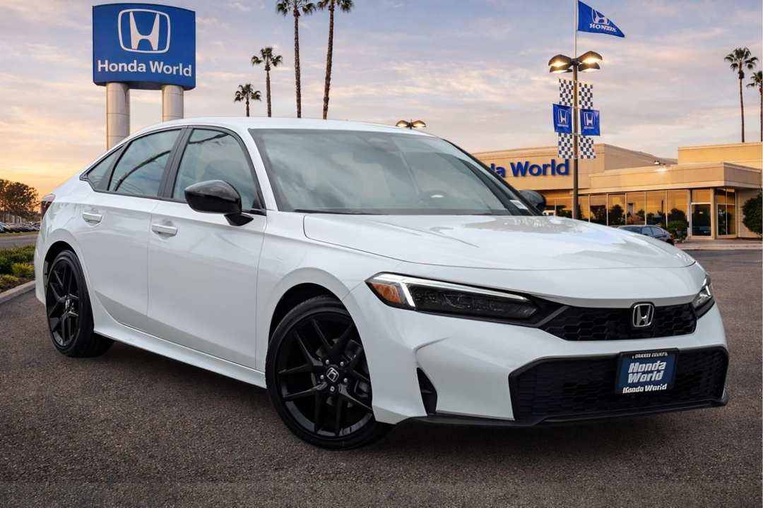 2026 Honda Civic Sport - Image 2