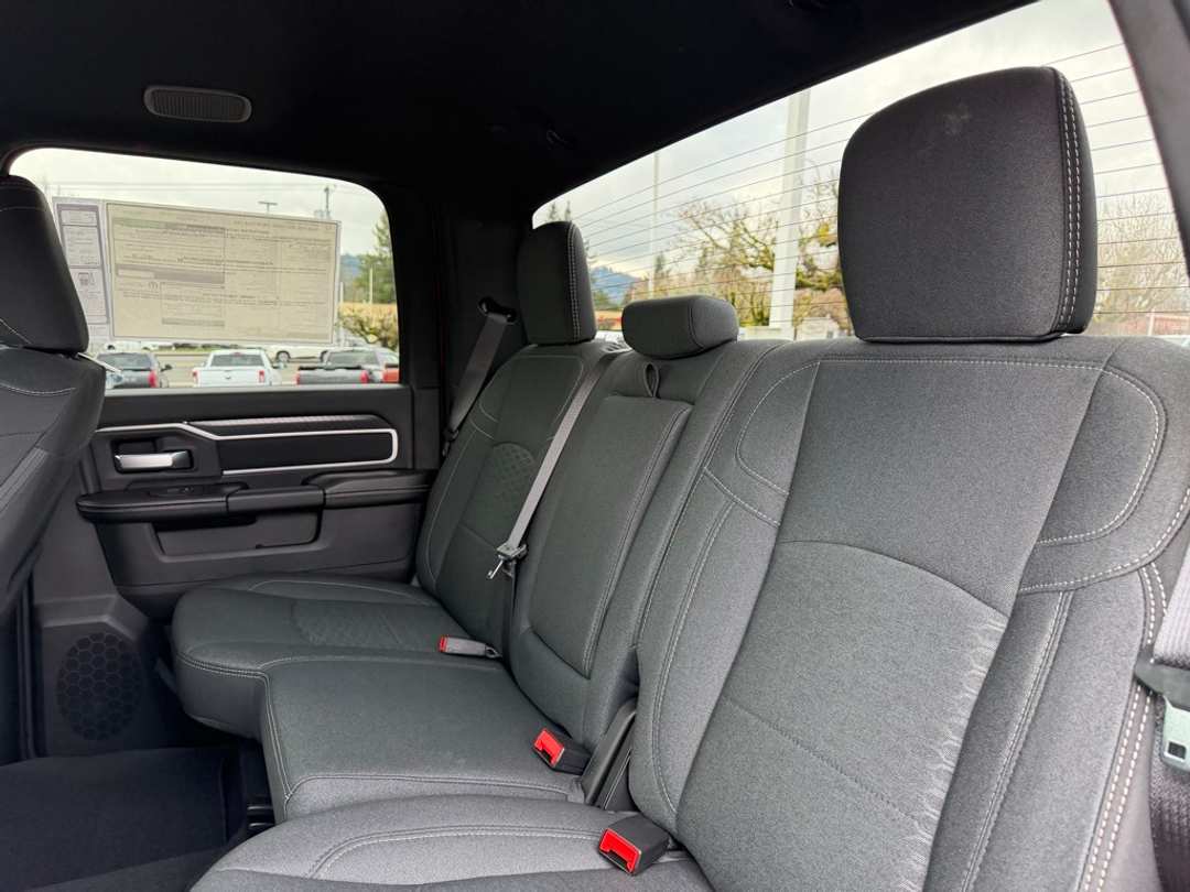 2026 Ram 2500 Big Horn - Image 30