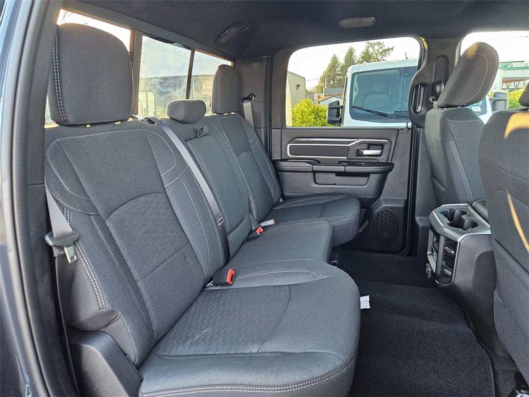 2026 Ram 3500 Big Horn - Image 35