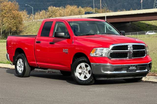 2024 Ram 1500 Classic SLT