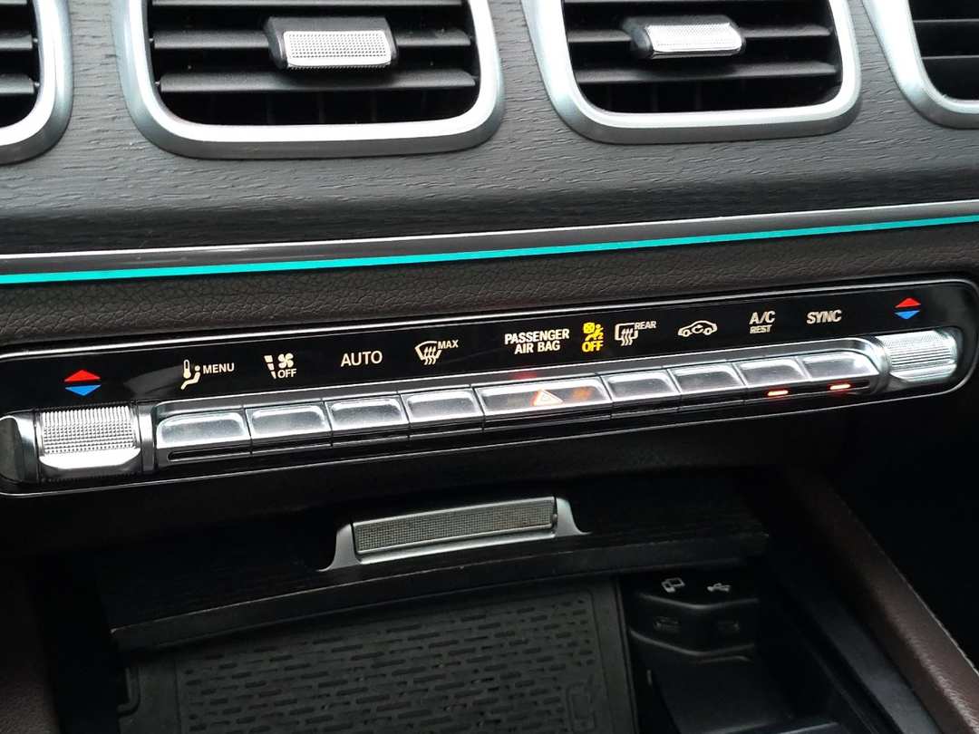 2021 Mercedes-Benz GLE GLE 350 - Image 20