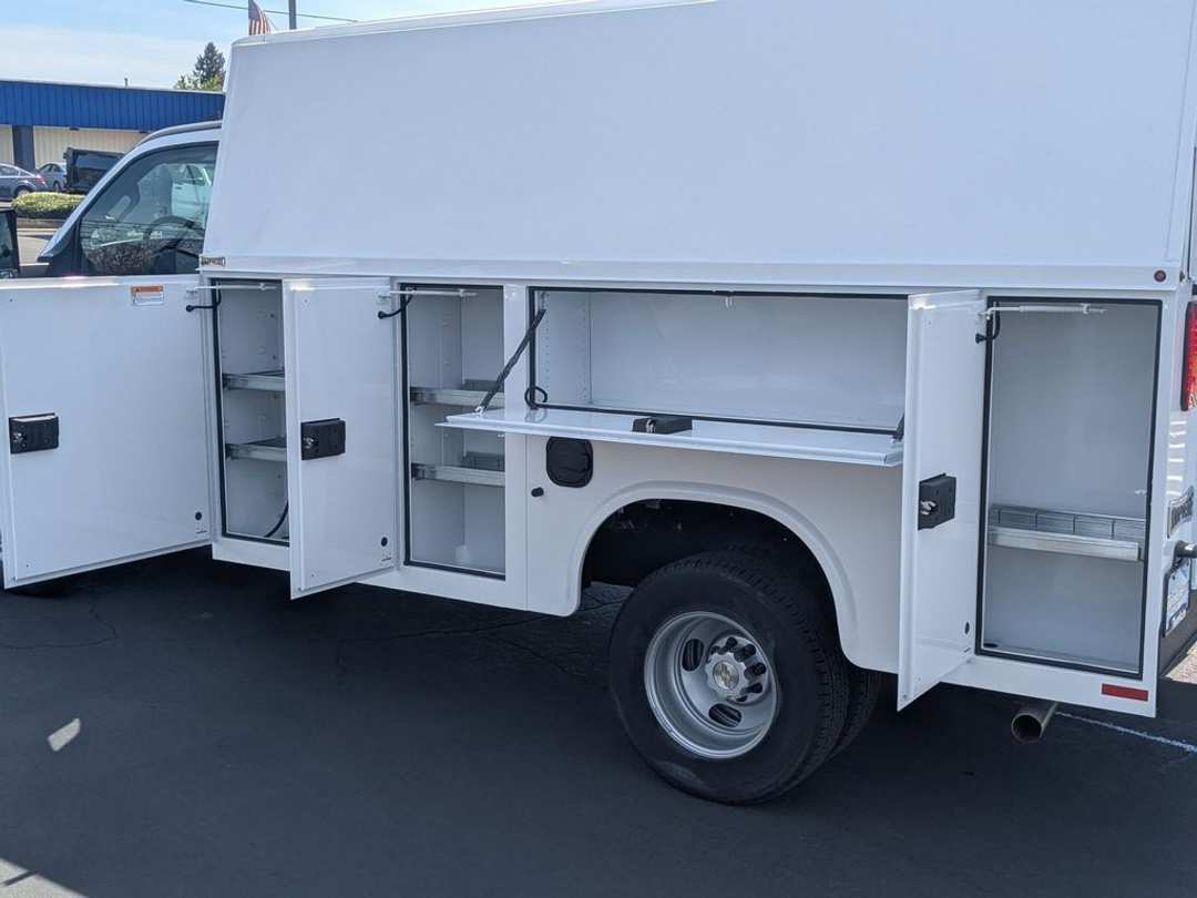 2024 Chevrolet Express 3500 Work - Image 11