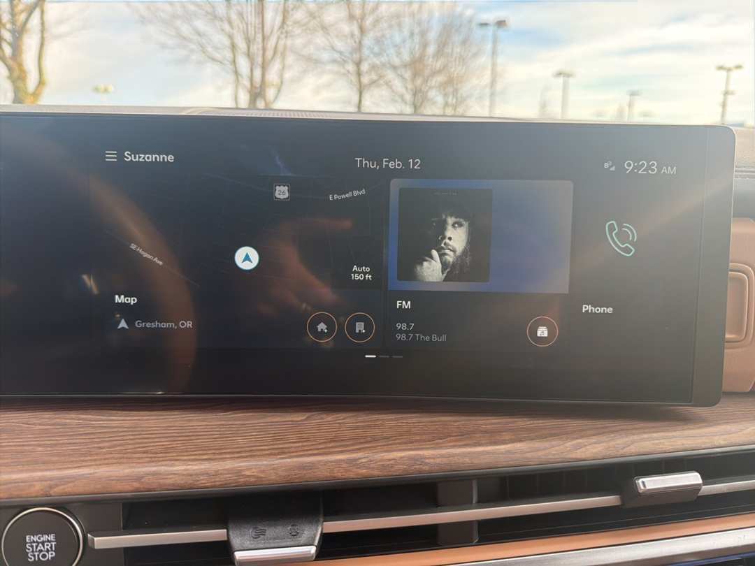 2025 Hyundai Santa Fe Limited - Image 38