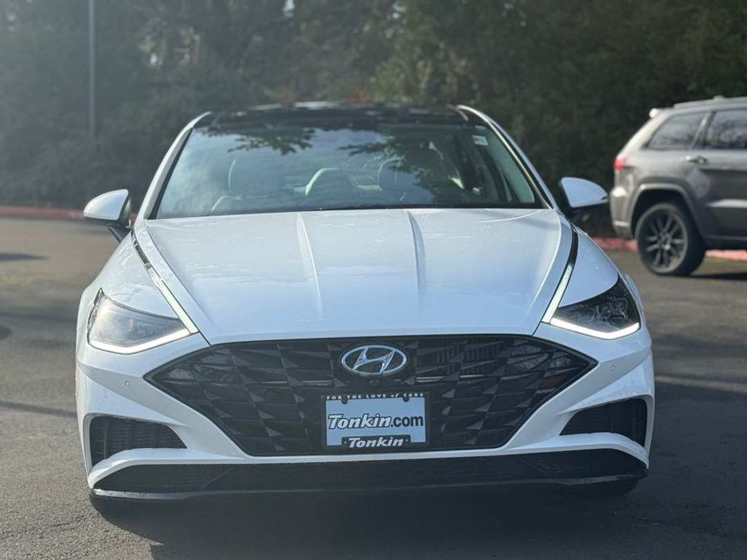 2021 Hyundai Sonata Limited - Image 2