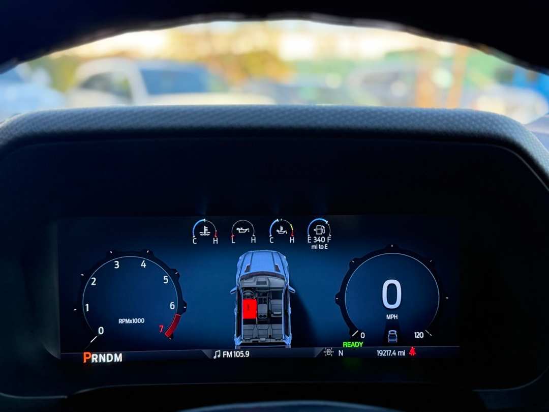 2025 Ford F-150 XLT - Image 29