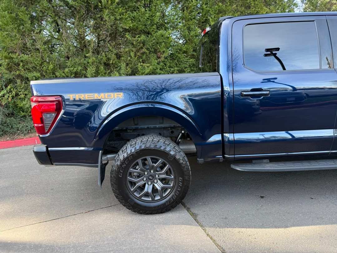 2025 Ford F-150 Tremor - Image 16