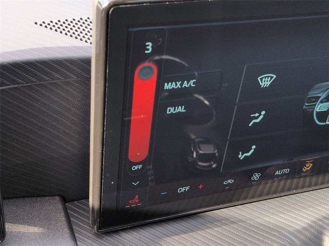 2026 Ford Mustang GT - Image 21