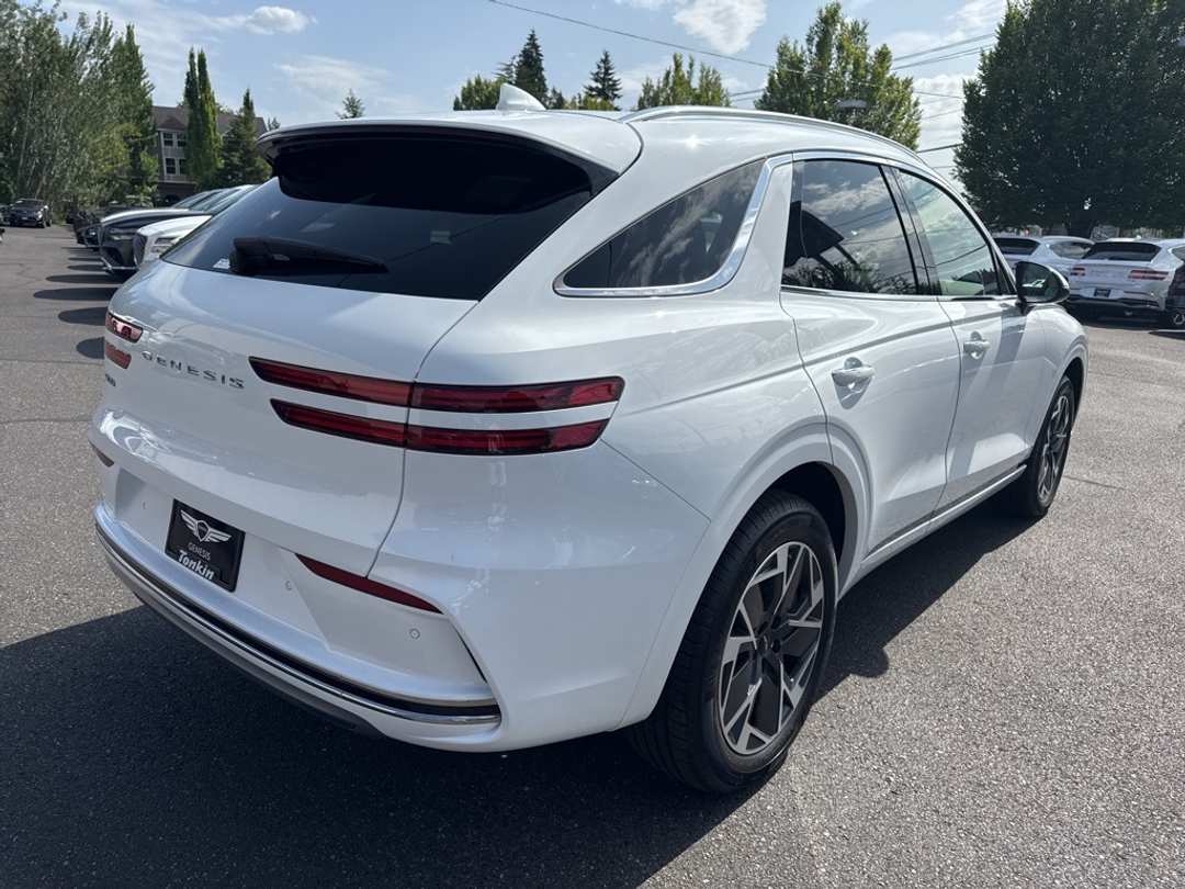 2026 Genesis Electrified Gv70 - Image 7