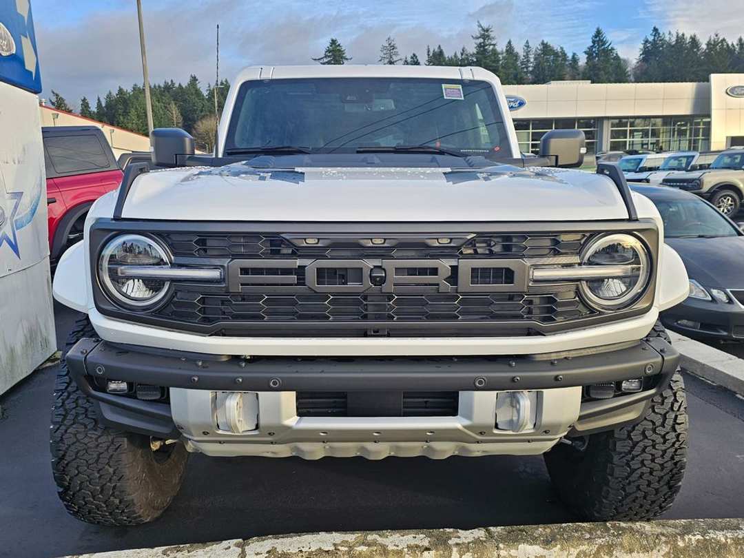 2025 Ford Bronco Raptor - Image 2