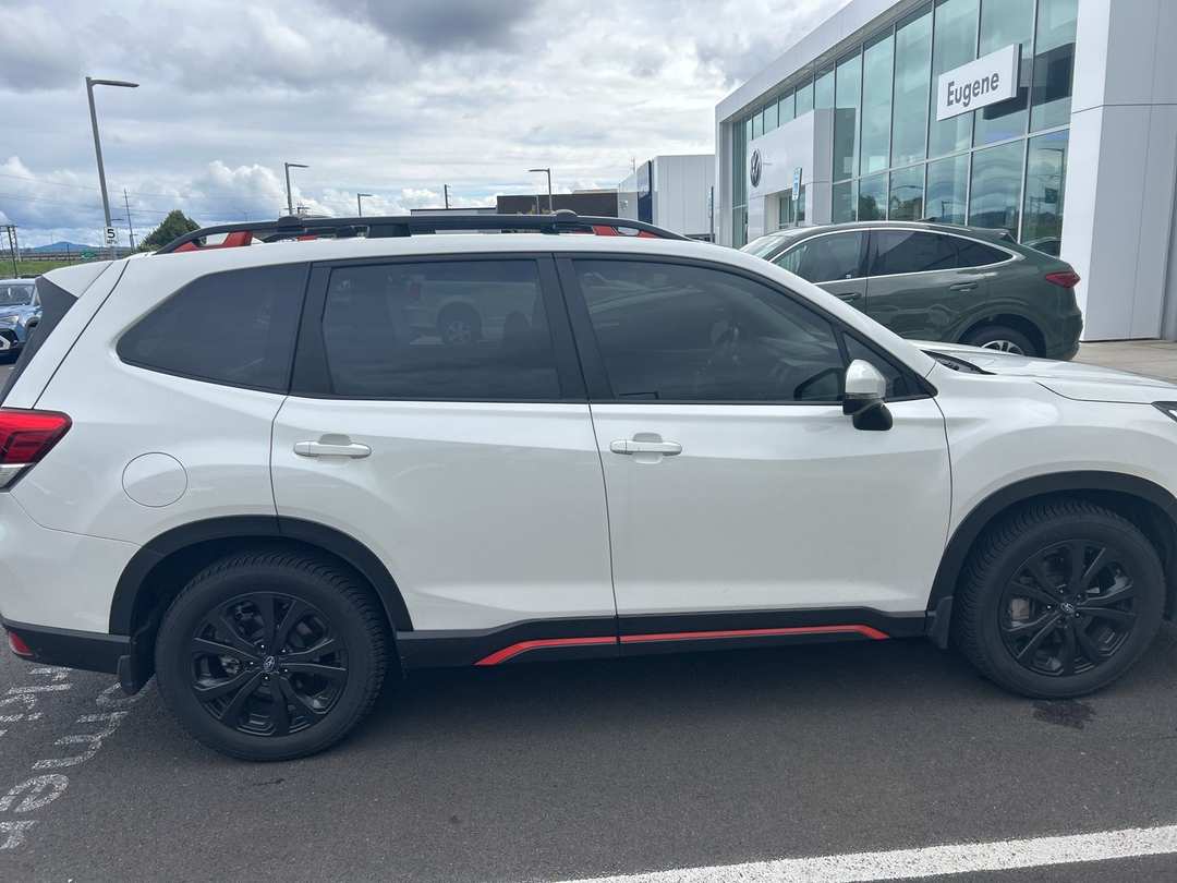 2019 Subaru Forester Sport - Image 3