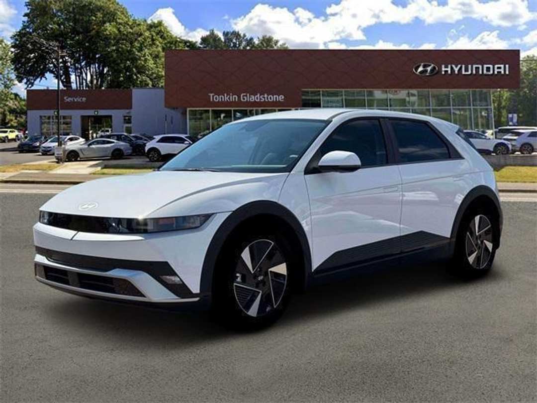 2026 Hyundai Ioniq 5 SEL - Image 2