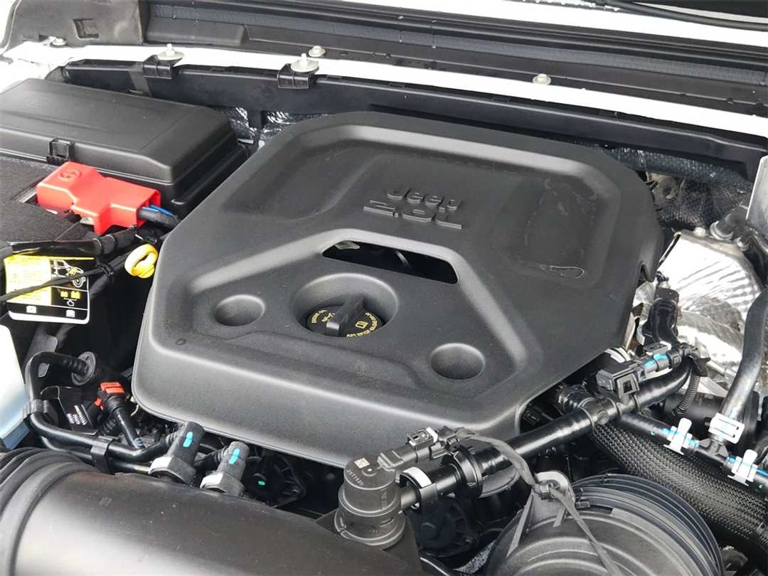 2026 Jeep Wrangler Sport - Image 38