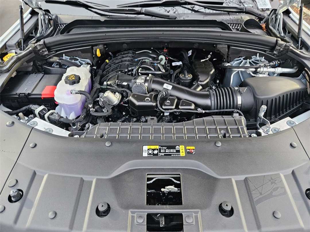 2025 Jeep Grand Cherokee Altitude X - Image 37