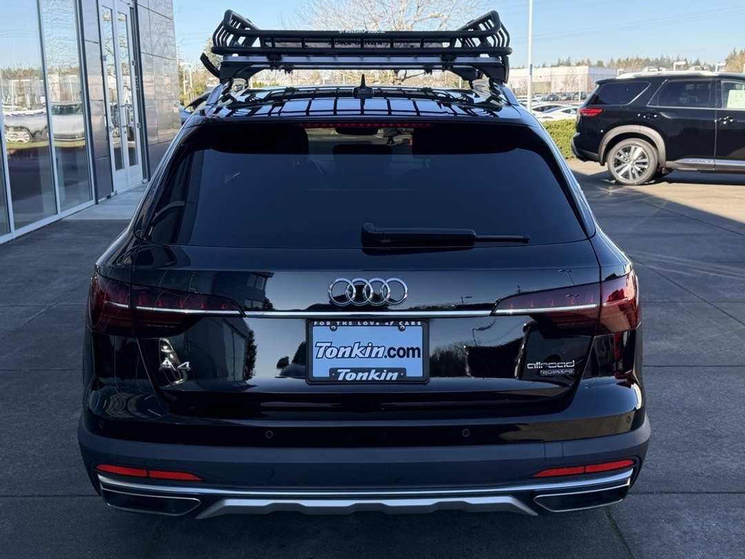 2022 Audi A4 Allroad 45 Premium Plus - Image 6