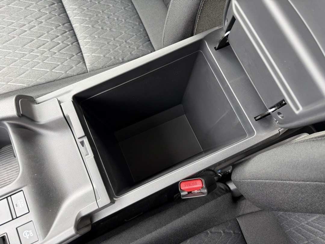 2026 Nissan Sentra SV - Image 28