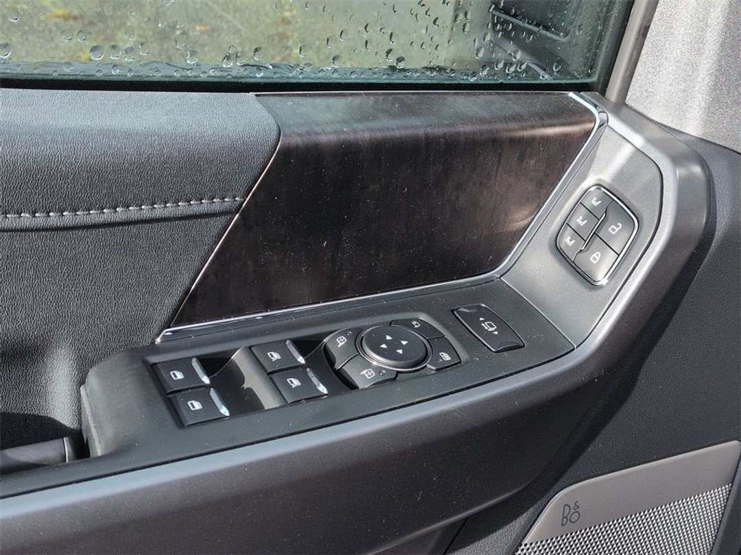 2026 Ford F-350Sd Lariat - Image 10