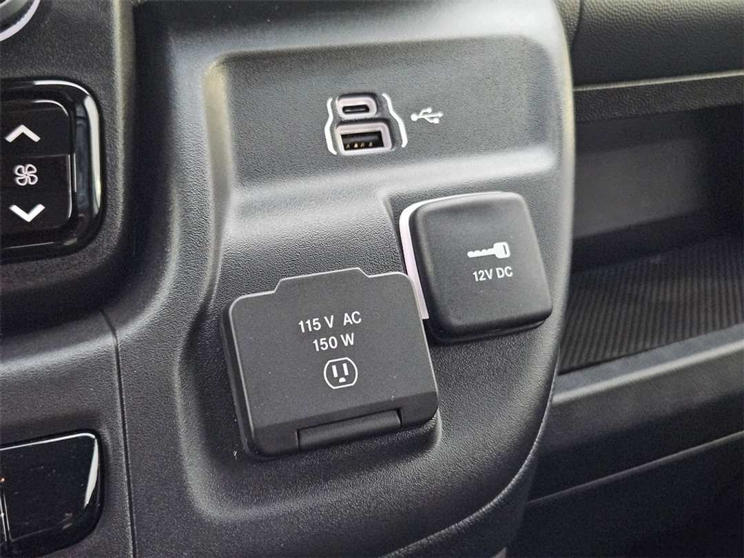 2026 Ram Promaster 1500 Low Roof - Image 24