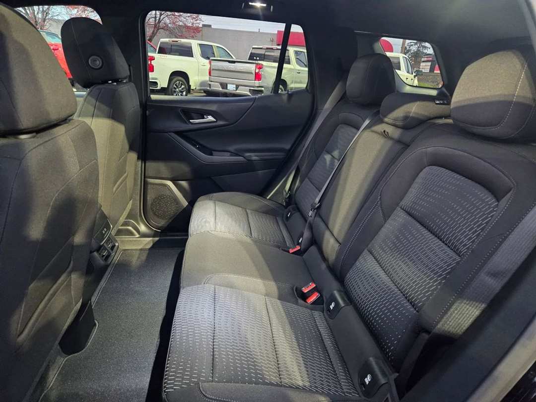 2026 Chevrolet Equinox LT - Image 29