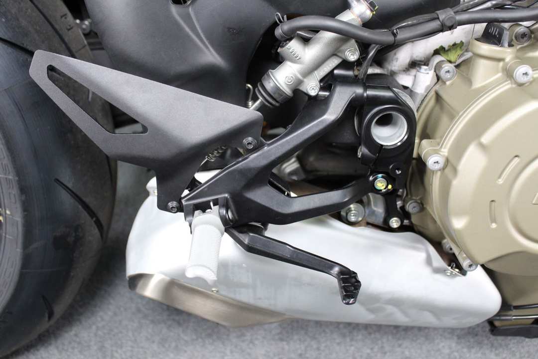 2024 Ducati Streetfighter V4 S - Image 16
