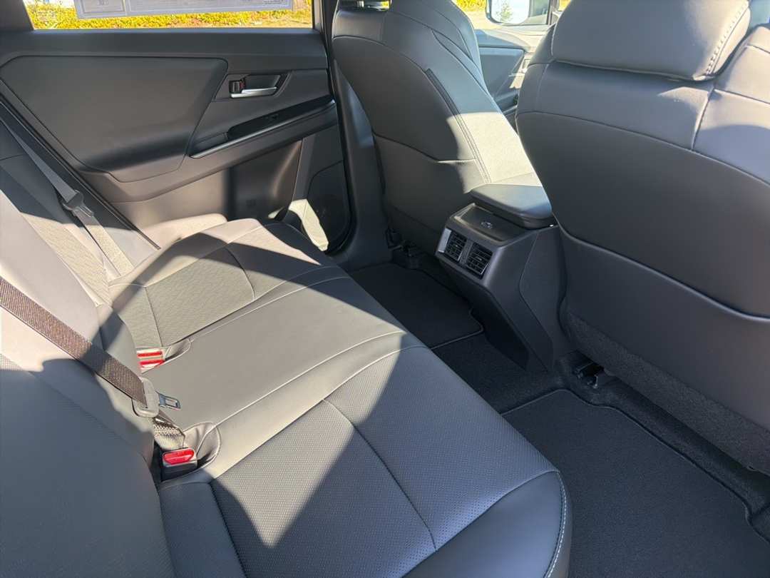 2026 Subaru Solterra Premium - Image 23