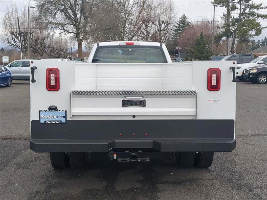 2024 Ford F-550Sd XL - Image 4