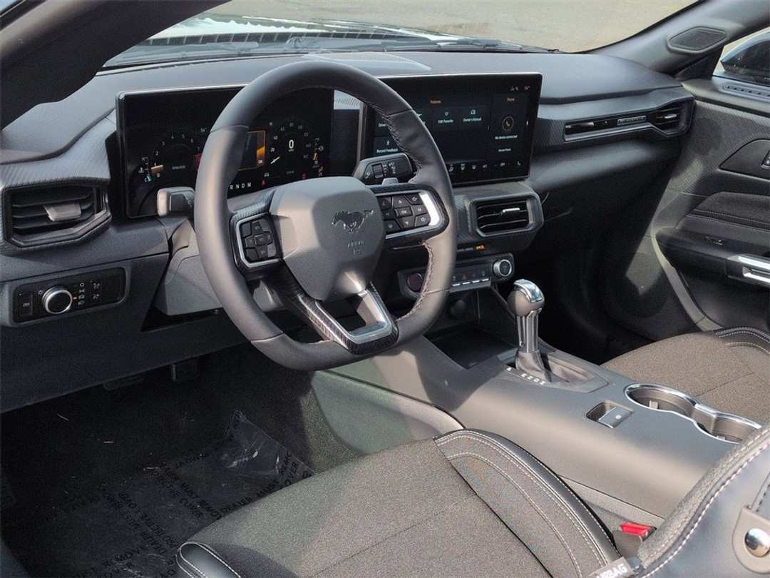 2026 Ford Mustang GT - Image 12