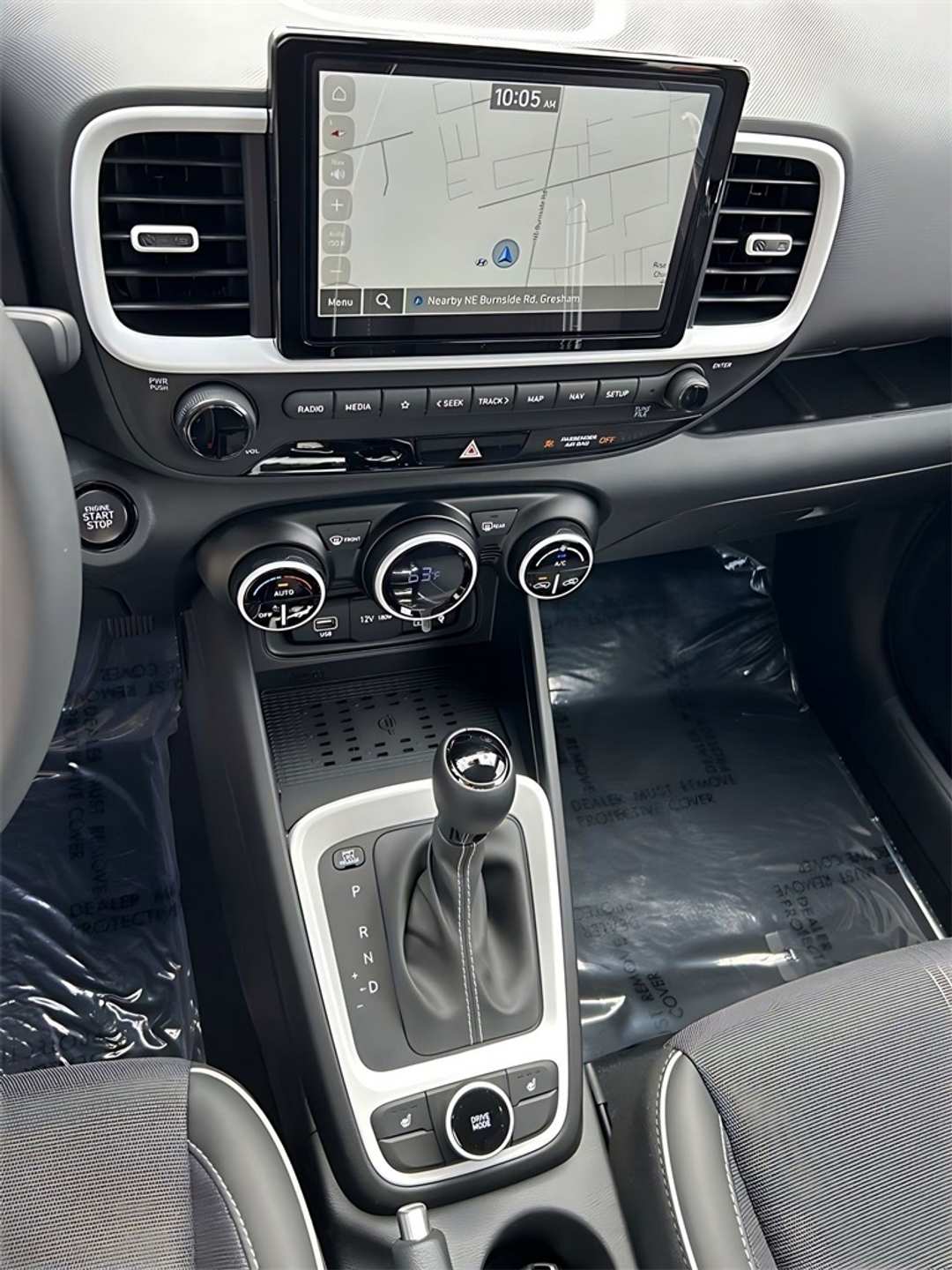 2025 Hyundai Venue Limited - Image 19