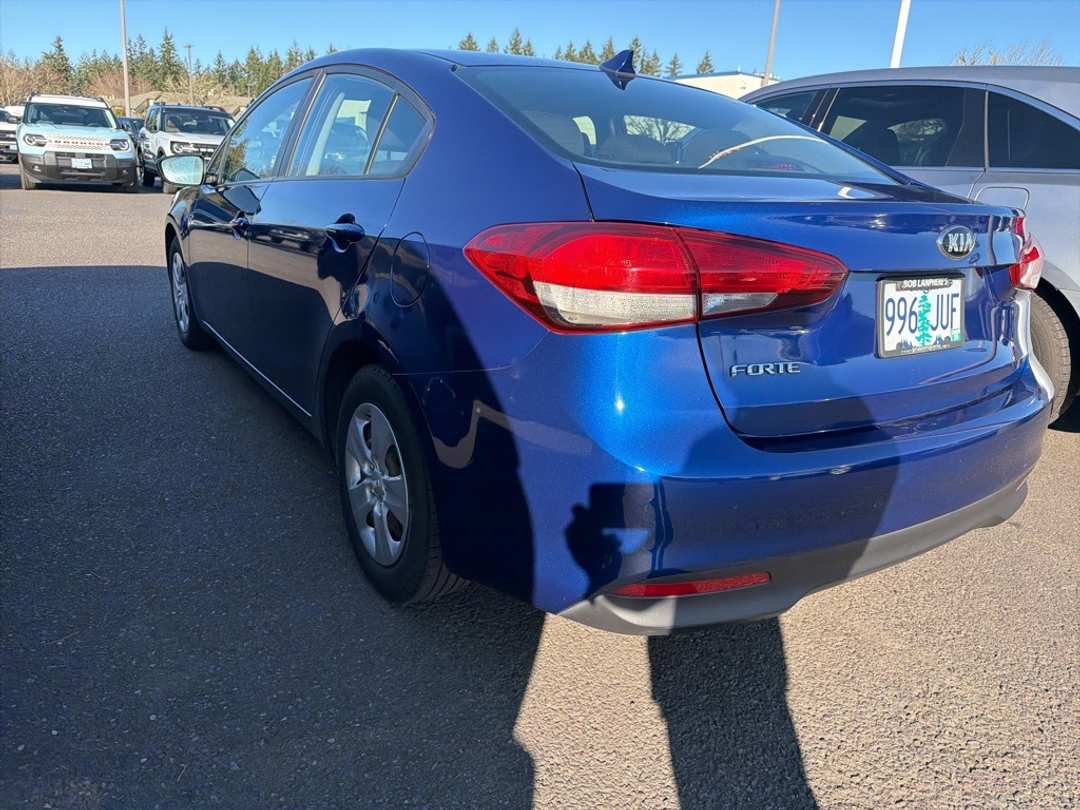 2017 Kia Forte LX - Image 6